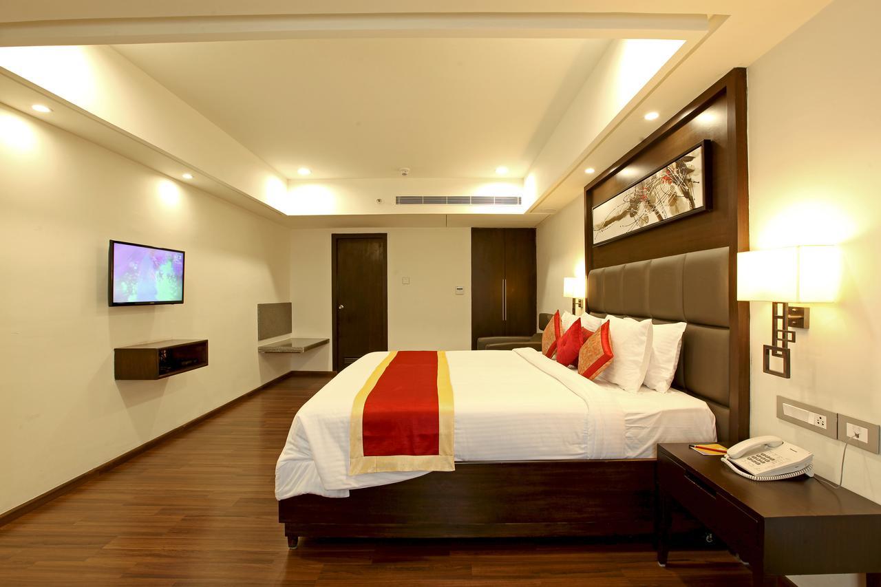 Tenāli Goutham Grand Hotel חדר תמונה